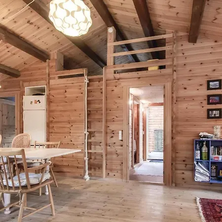 Three-bedroom Holiday In Holiday home